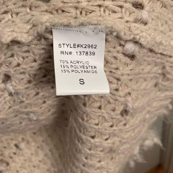 Altar’d State cream Tia shag boho vest sleeveless cardigan Size Small - Picture 5 of 5